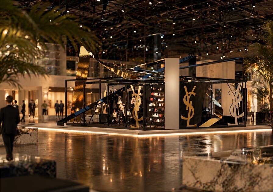 YSL stand detail